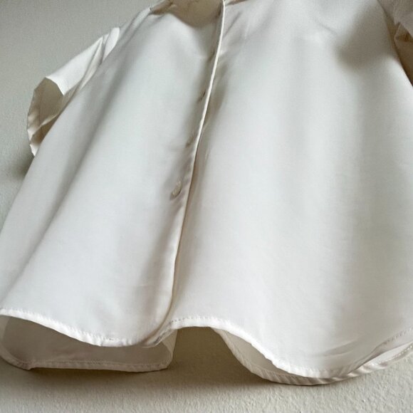 Liz Baker Essentials Blouse – Size M – Classic Ivory - Picture 9 of 13